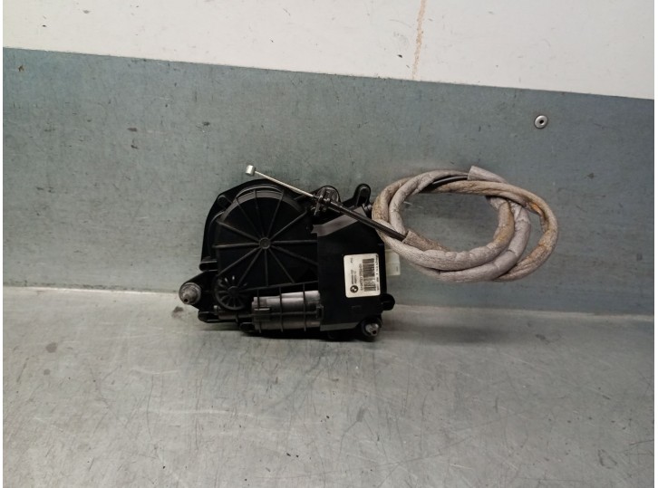 Recambio de motor cierre centralizado porton para bmw 5 (f10) 530 d referencia OEM IAM 51247273752 51247273752 