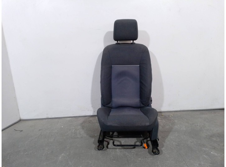 Recambio de asiento delantero izquierdo para ford fiesta (cb1) 1.4 tdci cat referencia OEM IAM 1805556 TELA GRIS CON FRANJA BLAN