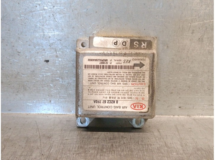 Recambio de centralita airbag para kia carens 1.8 cat referencia OEM IAM 0K2C2677F0A  