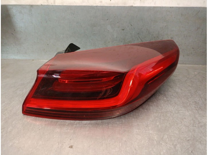 Replacement rear right tail light for Kia XCeed (CD) 1.6 CRDi 115 OEM IAM reference 92402J7300 92402J7300 