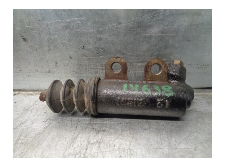 Recambio de bombin embrague para toyota corolla (e12) 2.0 turbodiesel cat referencia OEM IAM   