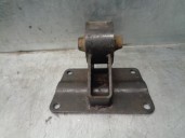 Replacement gearbox mount for Hyundai H 100 2.5 diesel OEM IAM reference 