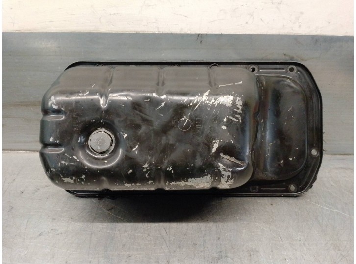 Recambio de carter para citroën c4 berlina 1.6 16v hdi referencia OEM IAM 9813973280  