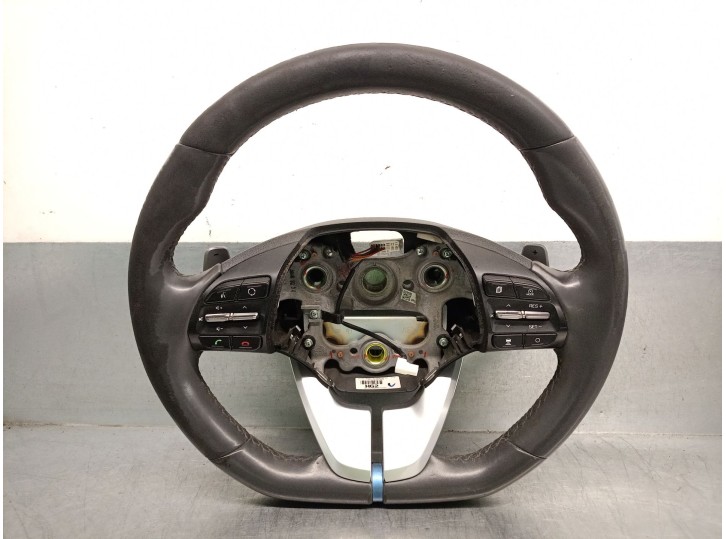 Recambio de volante para hyundai ioniq (ae) 1.6 gdi hybrid referencia OEM IAM 56131G2000 56100G2490MBI 