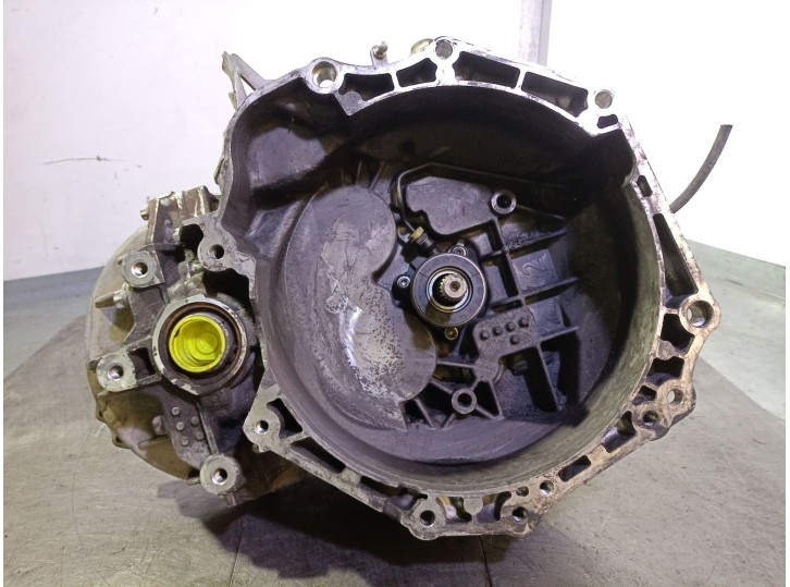 Recambio de caja cambios para opel astra h ber. 1.7 16v cdti referencia OEM IAM M32017DI 700893 1417780YP