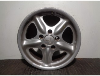 Recambio de llanta para mercedes-benz clase c (w202) berlina 2.5 20v turbodiesel cat referencia OEM IAM 2024011202 R157JX15H2ET3