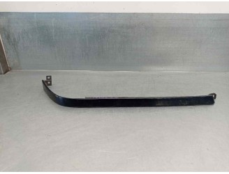 Recambio de cerquillo faro para mercedes-benz clase c (w202) berlina 2.5 20v turbodiesel cat referencia OEM IAM 2028260277 