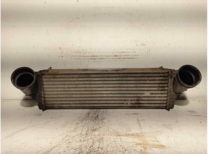 Replacement intercooler for BMW X5 (E70) 3.0 turbodiesel cat OEM IAM reference 17517809321 R8405001 BEHR