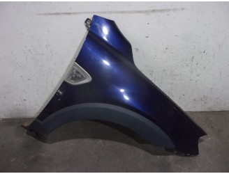 Recambio de aleta delantera derecha para chevrolet captiva 2.4 cat referencia OEM IAM 96624396 AZUL 