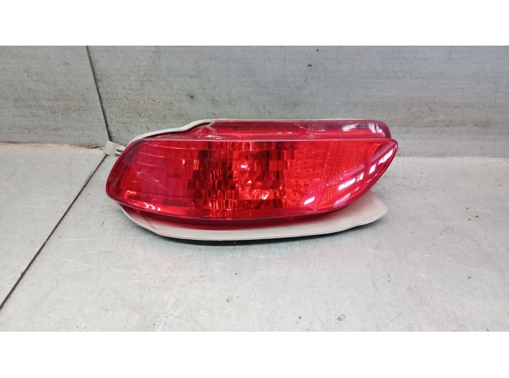 Recambio de faro antiniebla trasero derecho para lexus rx (_u3_) 400h (mhu38_) referencia OEM IAM 8191048030 8191048030 