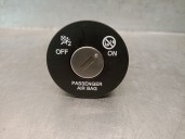 Recambio de interruptor para kia xceed (cd) 1.6 crdi 115 referencia OEM IAM 95940B4100 95940B4100 