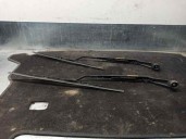 Recambio de brazo limpia delantero derecho para ssangyong actyon sports 2.0 td cat referencia OEM IAM   