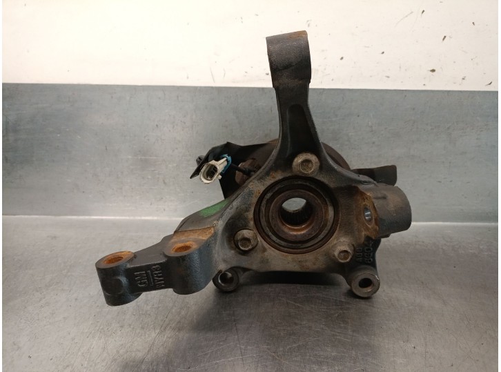 Recambio de mangueta delantera derecha para chevrolet captiva (c100, c140) 2.0 d 4wd referencia OEM IAM 96626338 96626338 