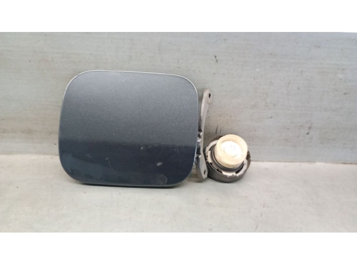 Recambio de tapa exterior combustible para lexus rx (_u3_) 400h (mhu38_) referencia OEM IAM 7735048040 7735048040 