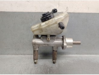 Recambio de bomba freno para ford fiesta iv (ja_, jb_) 1.8 di referencia OEM IAM YS612140DA 1106629 R03778292