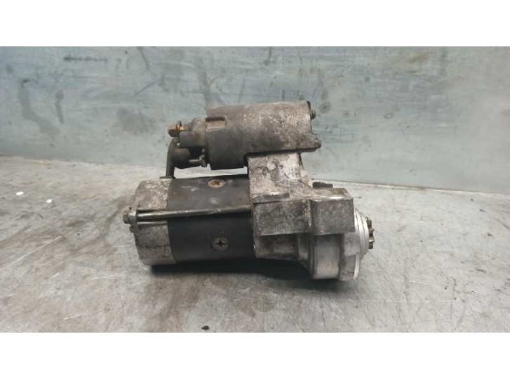 Replacement starter motor for Renault Vel Satis (BJ0) 3.0 V6 dCi Turbodiesel CAT OEM IAM reference 8200317008 