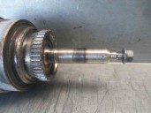 Recambio de transmision delantera derecha para ssangyong actyon sports 2.0 td cat referencia OEM IAM 4130009001  