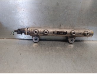 Recambio de rampa inyectora para hyundai ix 55 style referencia OEM IAM 314003A000 0445216018 BOSCH