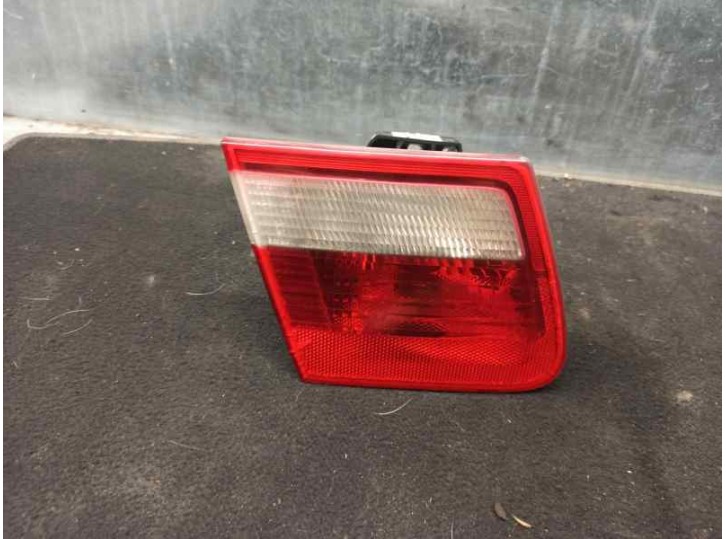 Recambio de piloto trasero izquierdo para bmw serie 3 touring (e46) 2.0 16v diesel cat referencia OEM IAM 63218368759 PORTON 