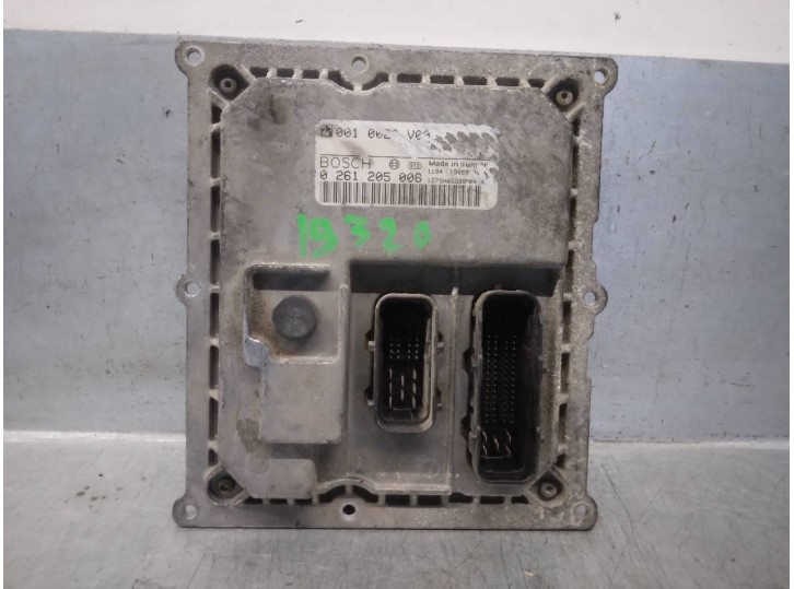 Recambio de centralita motor uce para smart coupe turbo cat referencia OEM IAM 0010020V000 0261205006 BOSCH