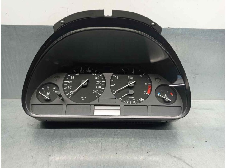 Recambio de cuadro instrumentos para bmw serie 5 berlina (e39) 2.5 24v cat referencia OEM IAM 62118375669 110008735031 VDO