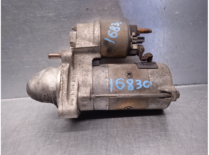 Replacement starter motor for BMW 5 Series Sedan (E39) 2.5 24V CAT OEM IAM reference 83223537 MAGNET MARELLI