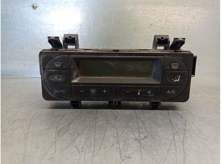 Recambio de mando climatizador para citroën c3 1.4 hdi referencia OEM IAM 96530443XT 