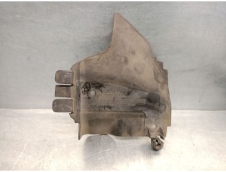 Recambio de moldura para skoda karoq (nu7, nd7) 1.5 tsi referencia OEM IAM 57A121284B 57A121284B 