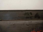 Recambio de calandra delantera de radiador para land rover discovery 2.7 td v6 cat referencia OEM IAM PGK500082 