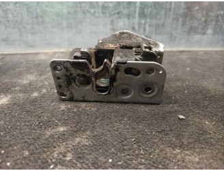 Replacement rear right door lock for Iveco C35 C35S12 OEM IAM reference 500329770 SLIDING 