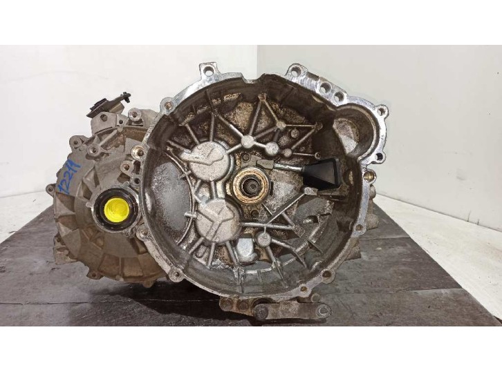 Recambio de caja cambios para volvo s60 berlina 2.4 cat referencia OEM IAM P9482078 T121049 4.00