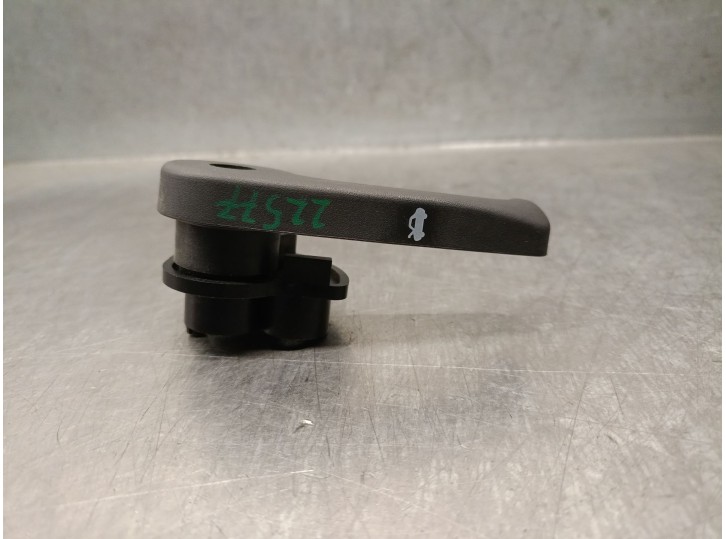 Recambio de cerradura capot para kia xceed (cd) 1.6 crdi 115 referencia OEM IAM 811812B000WK 811812B000WK 