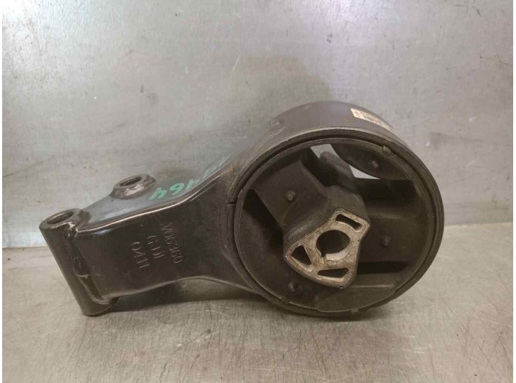 Recambio de soporte motor trasero para opel astra j sports tourer 1.7 16v cdti referencia OEM IAM 13248630 