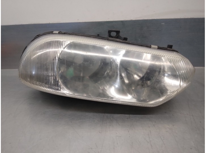 Replacement right headlight for Alfa Romeo 156 Sportwagon (116) 1.9 JTD Progression OEM IAM reference 60620134 5 DOORS