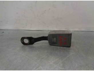 Recambio de enganche cinturon para daewoo nubira berlina 1.6 cat referencia OEM IAM 96415492 TRA DER 4 PUERTAS