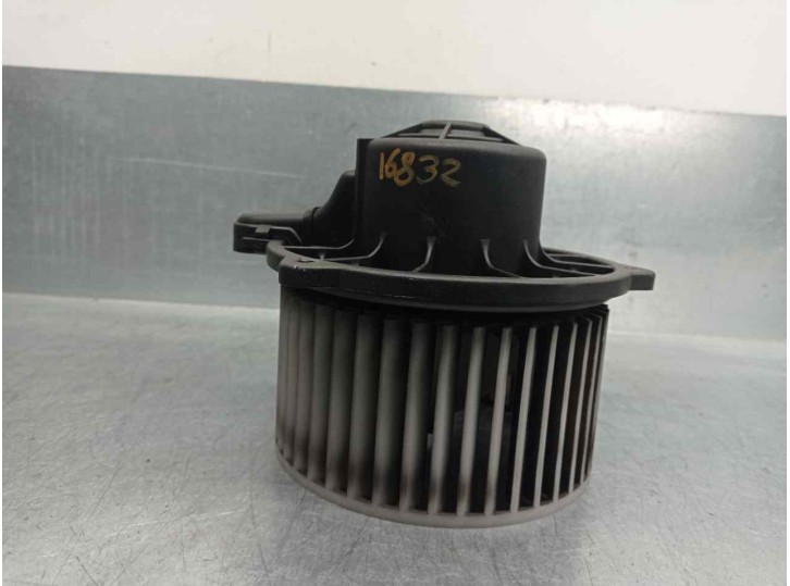 Recambio de motor calefaccion para hyundai getz (tb) 1.5 crdi cat referencia OEM IAM 971121C000  