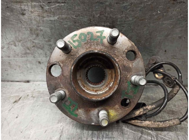 Replacement rear left stub axle for Jaguar X-Type 2.5 V6 24V CAT OEM IAM reference C2S3301 