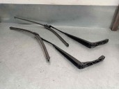 Recambio de brazo limpia delantero derecho para hyundai santa fe (sm) 2.0 crdi cat referencia OEM IAM 9831026040  