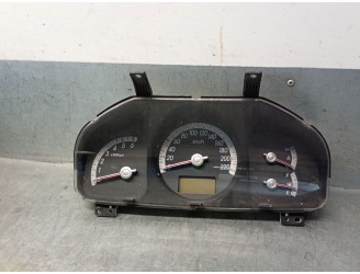 Recambio de cuadro instrumentos para kia sportage 2.0 crdi referencia OEM IAM 940030Z160 940030Z160 