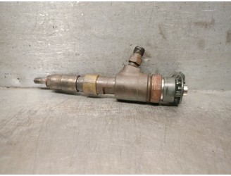 Recambio de inyector para peugeot partner kombi 1.6 16v hdi cat referencia OEM IAM 0445110739 BOSCH