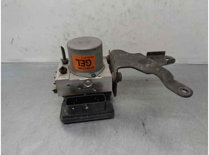 Recambio de abs para hyundai i30 (gd) 1.4 crdi cat referencia OEM IAM 58920A6210 A658920500 