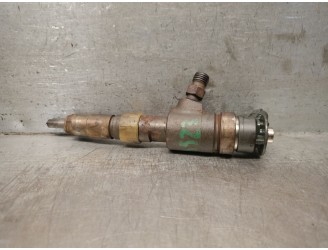 Recambio de inyector para peugeot partner kombi 1.6 16v hdi cat referencia OEM IAM 0445110739 BOSCH