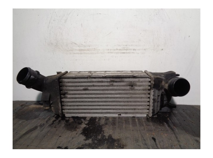 Recambio de intercooler para citroën c5 berlina 2.0 hdi cat (rhr / dw10bted4) referencia OEM IAM 9645682880 874823NK VALEO