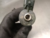 Recambio de inyector para peugeot partner kombi 1.6 16v hdi cat referencia OEM IAM 0445110739 BOSCH