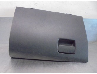 Recambio de guantera para mitsubishi lancer berlina (cy0) 2.0 di-d cat referencia OEM IAM 8006A119XA 