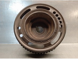 Replacement crankshaft pulley for Opel Astra G saloon 1.6 16v OEM IAM reference 90531581 