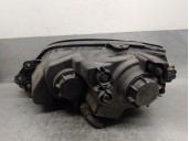 Replacement right headlight for Kia Sorento 2.5 CRDi CAT OEM IAM reference 921023E060 5 DOORS