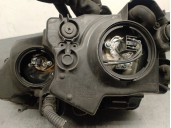 Replacement right headlight for Kia Sorento 2.5 CRDi cat OEM IAM reference 921023E060 5 DOORS