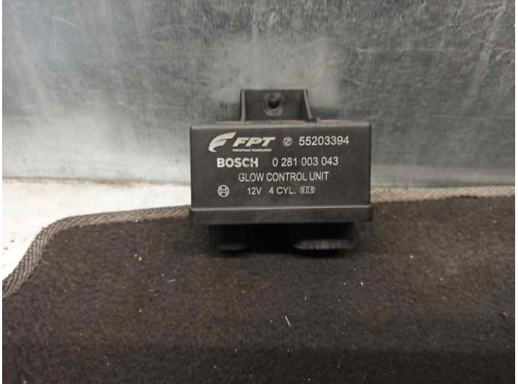 Recambio de caja precalentamiento para fiat bravo (198) 1.6 jtdm 16v cat referencia OEM IAM 55203394 0281003043 BOSCH