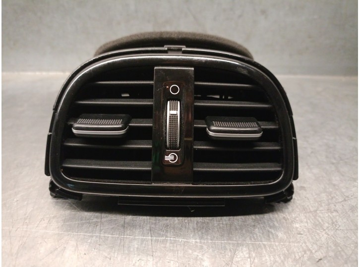 Recambio de aireador para kia xceed (cd) 1.6 crdi 115 referencia OEM IAM 97040J7000 97040J7000 